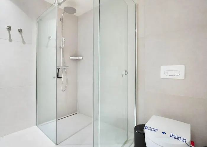 Brand New Luxury 2bd Velaya Beachfront Rdr442 *