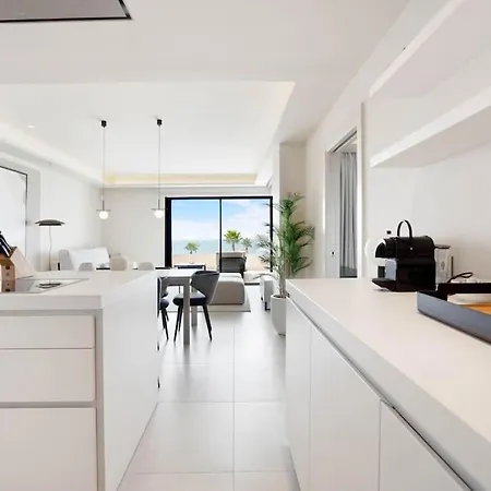 Brand New Luxury 2bd Velaya Beachfront Rdr442 אסטפונה