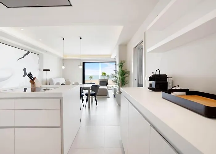 Brand New Luxury 2bd Velaya Beachfront Rdr442 Estepona