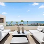 Διαμέρισμα Brand New Luxury 2bd Velaya Beachfront Rdr442 *